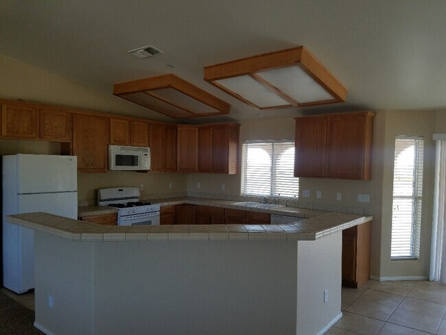 Foto del edificio - Large Beautiful JT Home with VIEWS!!