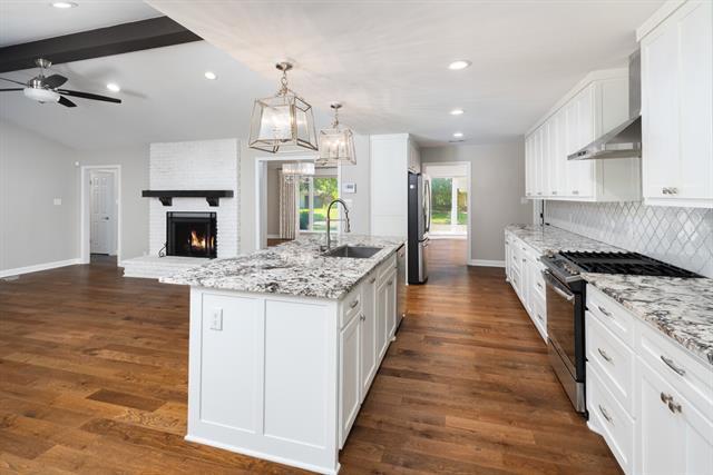 Foto del edificio - 4039 Myerwood Ln