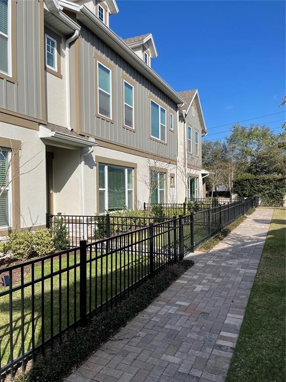 Building Photo - 907 Wild Date Ln