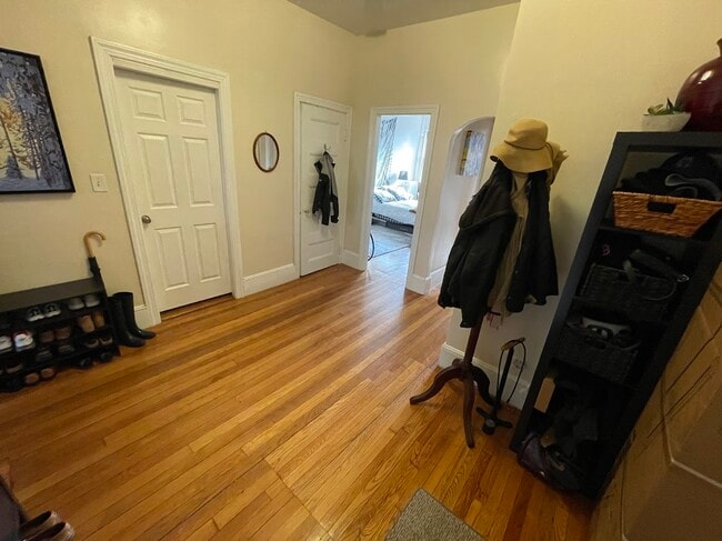 Foto del edificio - 1489 Beacon St