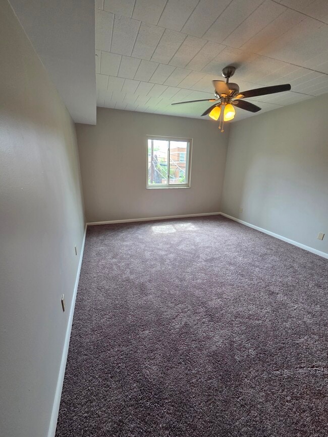 Building Photo - South Negley Apartments