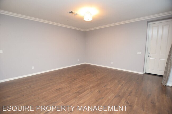 Foto del edificio - 3 br, 3 bath House - 3161 LONDON LANE