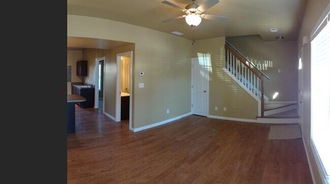 Building Photo - 337 Burley Ave