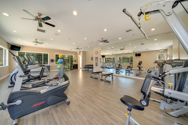 Fitness center - Preserve at Blue Ravine Apartments