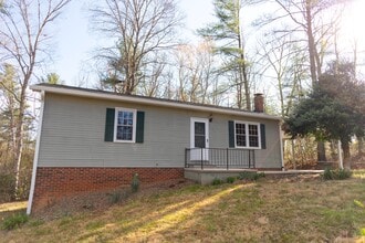 Building Photo - 2192 NC-126