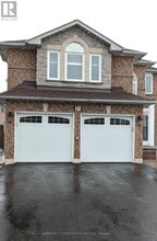 Building Photo - 31 Pinecone Dr