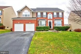 Building Photo - 114 Missouri Ct