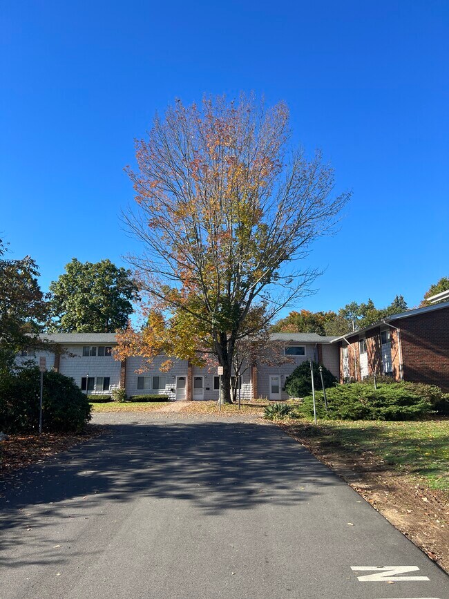 55 David Ter Unit 33, Norwood, MA 02062 Apartments in Norwood, MA