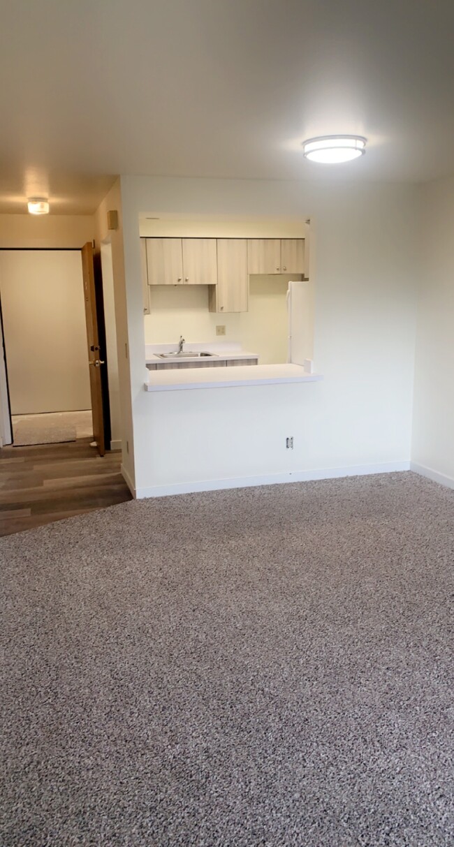 Building Photo - 112 Blair Dr