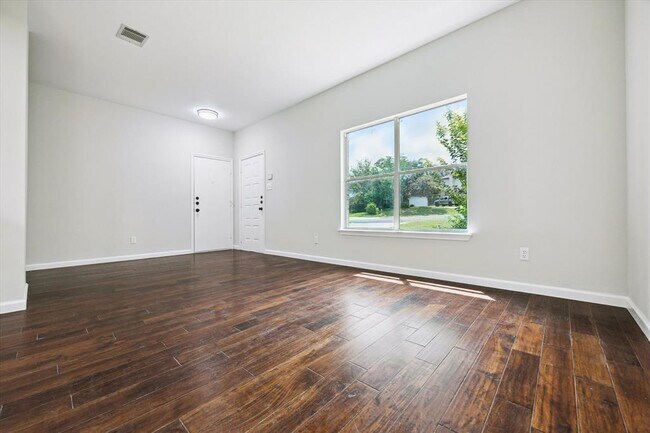 Foto del edificio - 15405 Montoya Cove