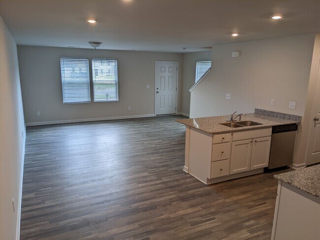Foto del edificio - Brand New 2 Story Townhome-Salisbury