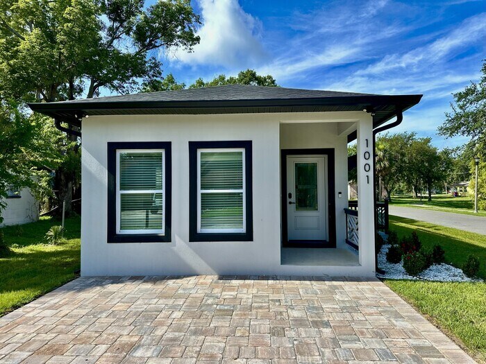 BRAND NEW CONSTRUCTION in the Heart of Pla... - BRAND NEW CONSTRUCTION in the Heart of Pla...