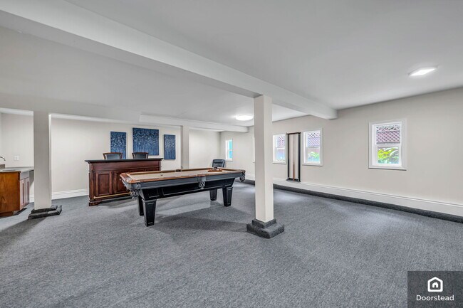 Building Photo - 520 Natoma St