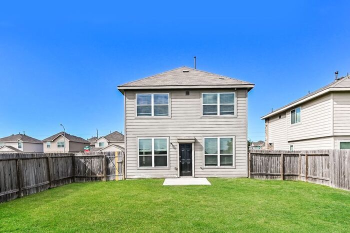 Foto del edificio - 4119 Silver Ranch Rd