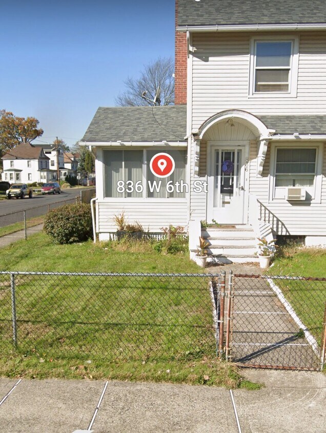Street view - 836 W 6th St