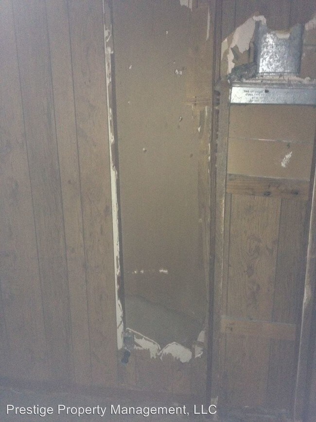 Building Photo - 2417 SE 15th St