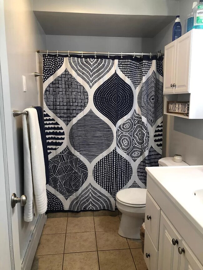 Building Photo - 421 N 100 E