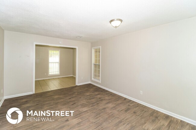 Foto del edificio - 5047 Carterville Pl