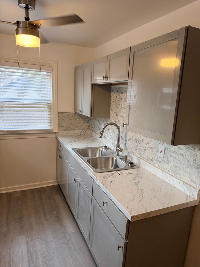 Photo - 26181 Dunning St House