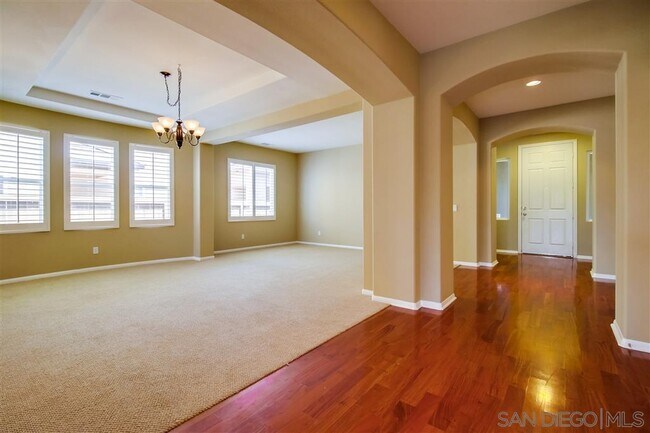 Building Photo - 1422 Oakpoint Ave