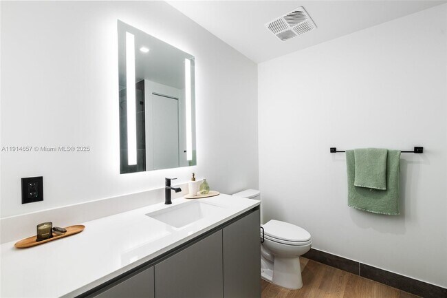 Foto del edificio - 307 SW 5th St