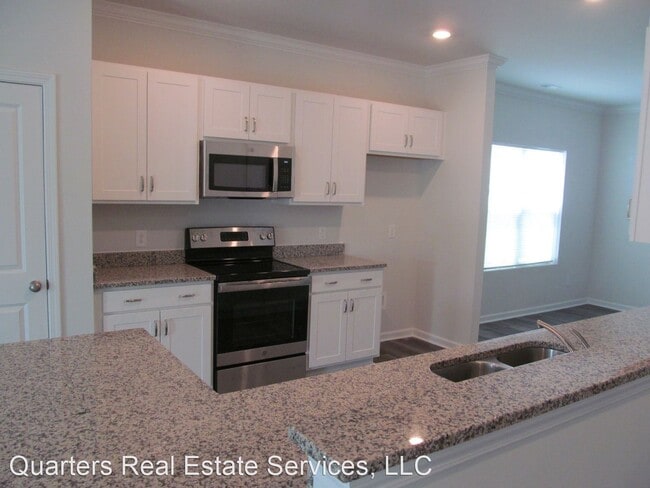 Building Photo - 3 br, 2.5 bath House - 638 Cam Circle