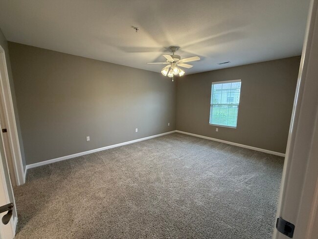 Building Photo - Hermitage Hills Apartments