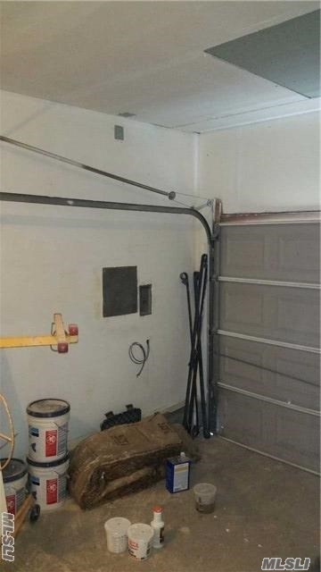 Building Photo - 157 Forest Ave