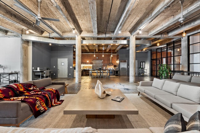 Foto del edificio - 487 Greenwich St