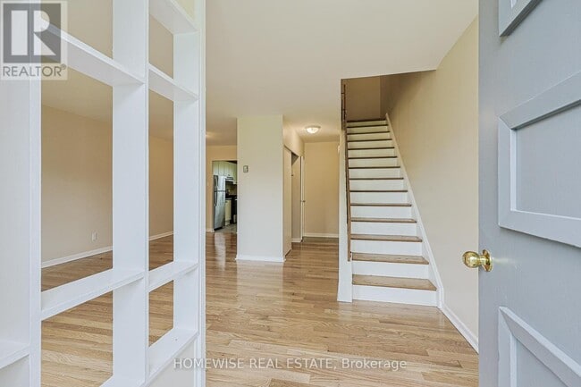 Building Photo - 1350 Winding Trail