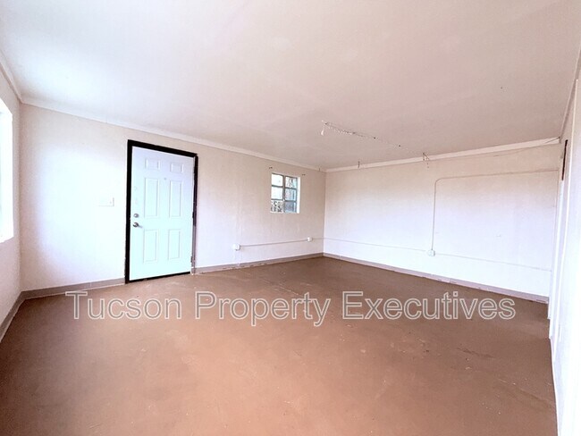 Foto del edificio - 3168 E Benson Hwy