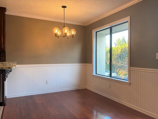 Foto del edificio - Spacious and Bright Escondido 1 Bed 1 Bath...