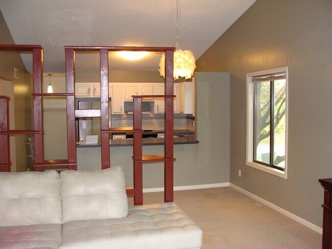 Foto del edificio - Bradford Place 2 Bedroom Condo