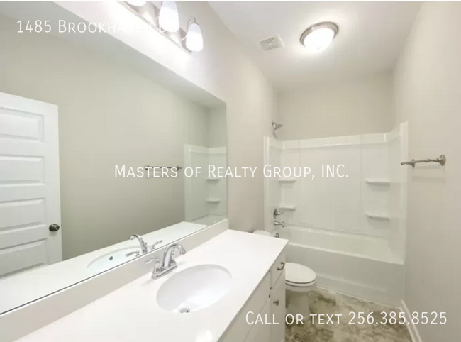 Building Photo - Newly renovated house in the Brookhaven ne...