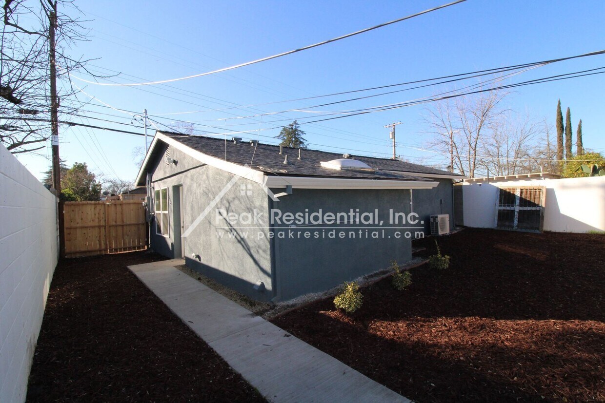 248 Santiago Ave, Sacramento, CA 95815 House Rental in Sacramento, CA