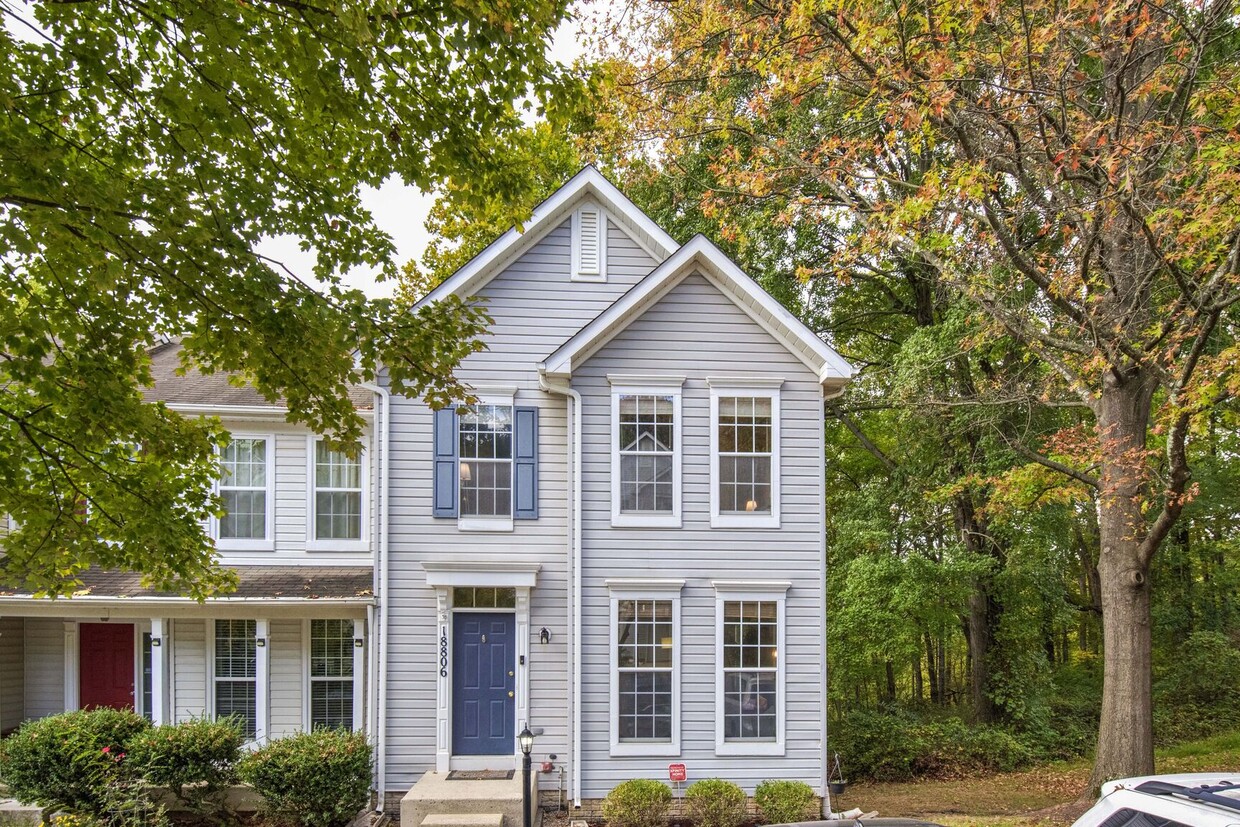 Primary Photo - 18806 Harmony Woods Ln