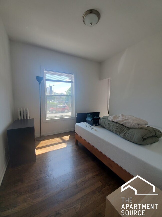 Foto del edificio - 3024 N Halsted St