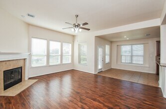Building Photo - 6203 Ledger Ln