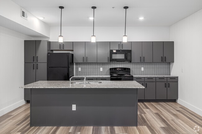 2BR, 2BA - 1,250SF - Kitchen - South Creekside Apartments Phase 2