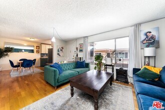 Building Photo - 5232 Corteen Pl