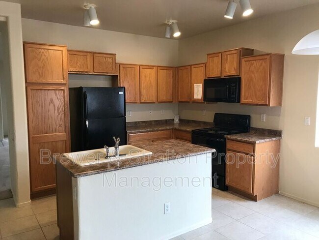 Foto del edificio - 5254 W Glass Ln