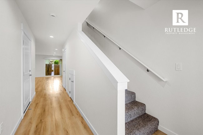 Building Photo - STUNNING 3 Bed / 2.5 Bath Brand New Townhome!!