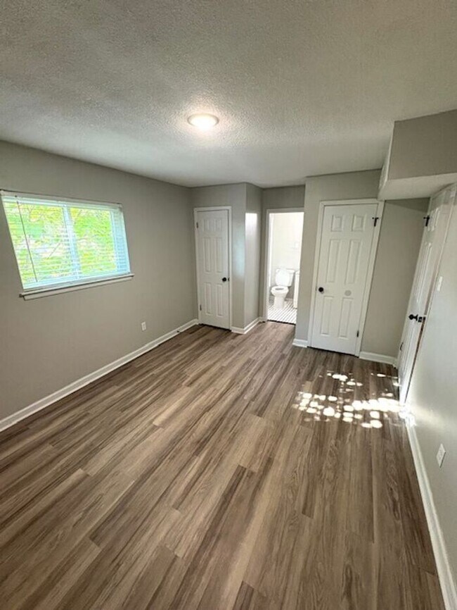 Foto del edificio - Cozy Winter Living Steps from UofM