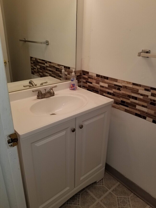 Foto del edificio - 2144 Orchard Crest St