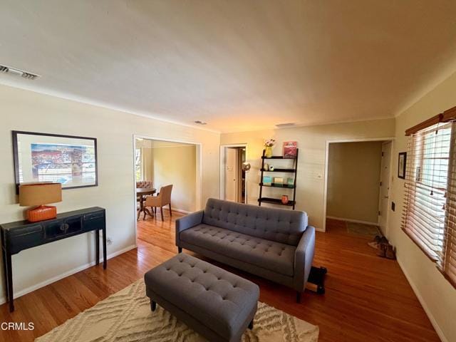 Building Photo - 2070 Huntington Dr