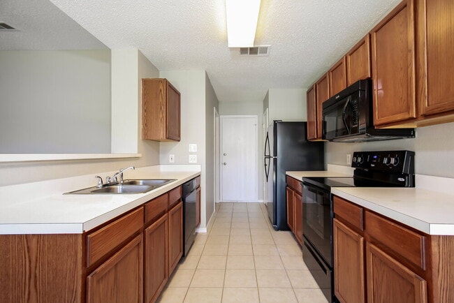 Building Photo - 1308 Wintercreek Dr