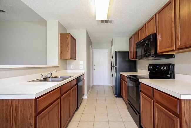 Foto del edificio - 1308 Wintercreek Dr