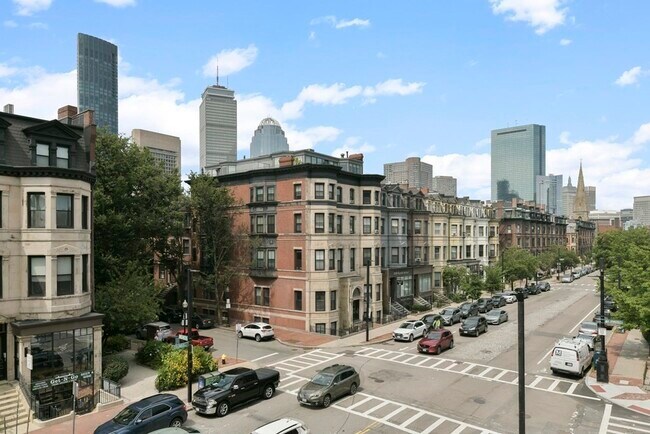 Building Photo - 566 Columbus Ave
