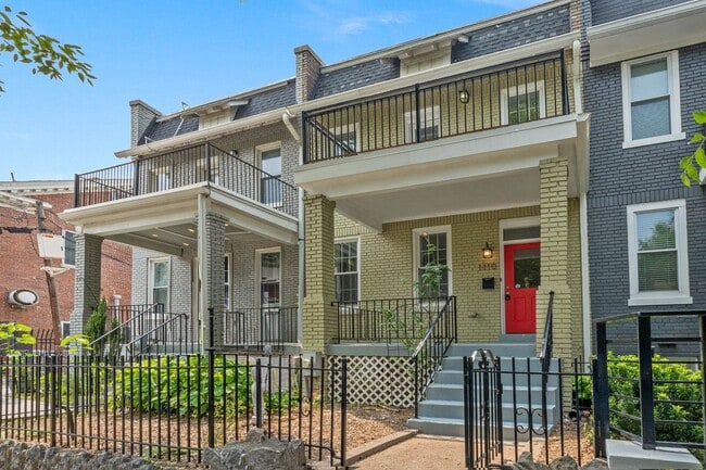 Building Photo - 1110 Orren St NE