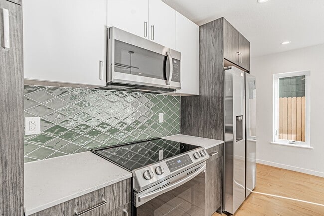 Photo - Contemporary 3BD, 2.5BA Edgewood Home with Fenced Yard and Carport